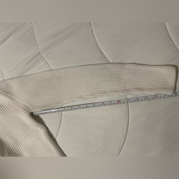 French Connection - White Ribbed Sweater Small - Picture 4 of 5